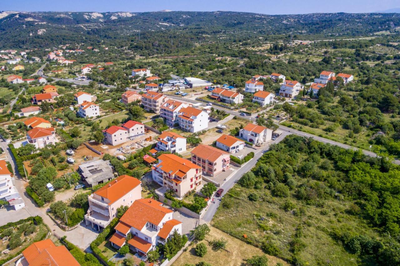 Apartment Tonka Barbat na Rabu Dış mekan fotoğraf