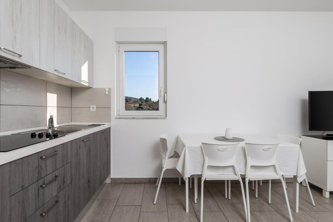 Apartment Tonka Barbat na Rabu Dış mekan fotoğraf