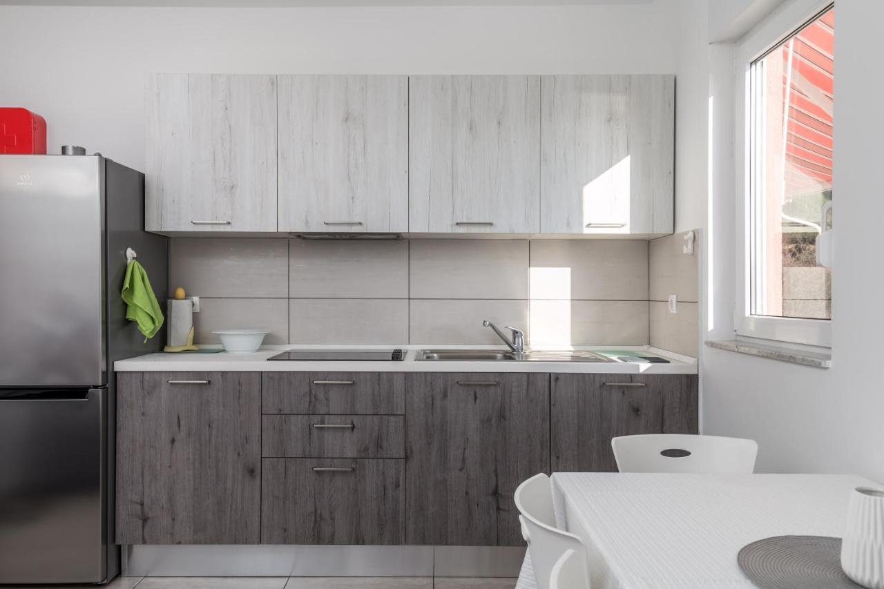 Apartment Tonka Barbat na Rabu Dış mekan fotoğraf