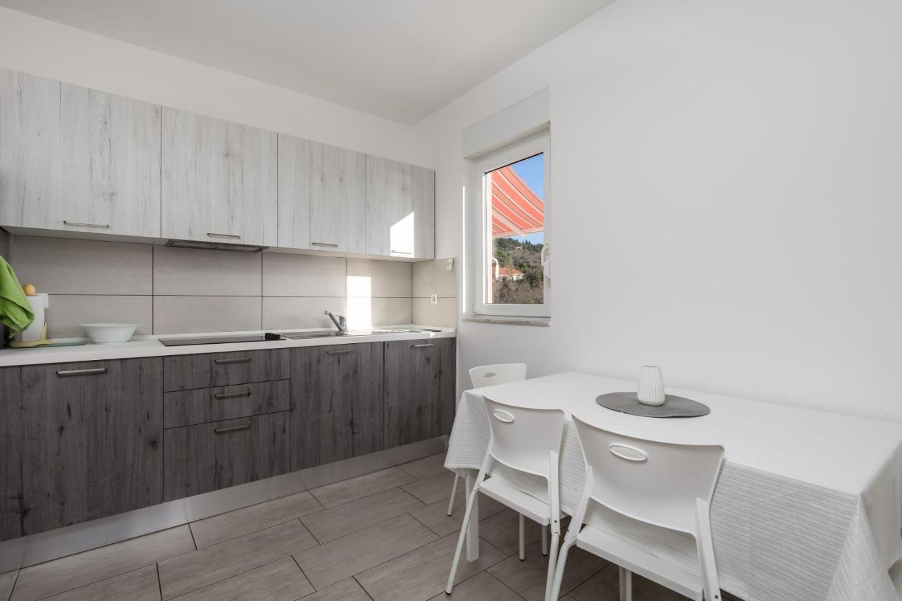 Apartment Tonka Barbat na Rabu Dış mekan fotoğraf